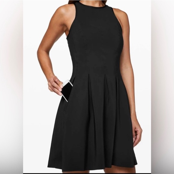Lululemon Here to There Skater Dress 1st Release- size 6 - Picture 1 of 7